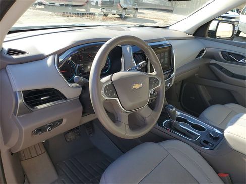 Certified 2018 Chevrolet Traverse Premier image 10