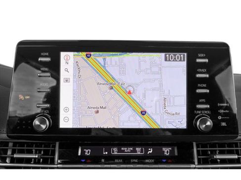 Certified 2021 Toyota Sienna Limited image 16