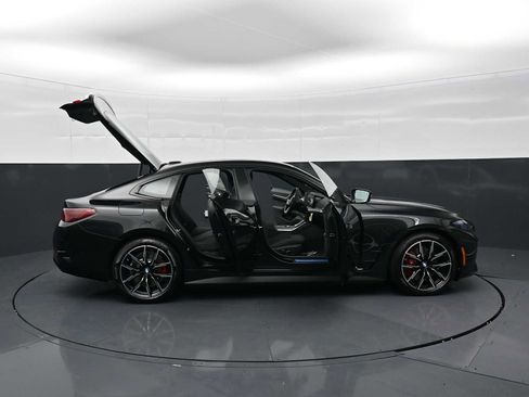 New 2026 BMW i4 eDrive40 w/ M Sport Package RWD image 35