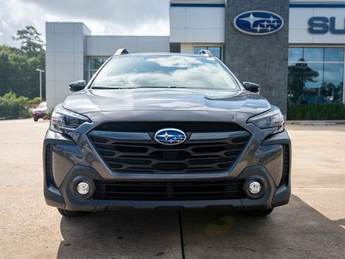 Certified 2025 Subaru Outback Premium AWD/4WD image 13