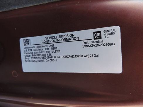 Used 2023 Chevrolet Tahoe Z71 w/ Z71 Off-Road Package image 25