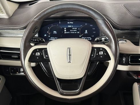 Used 2021 Lincoln Aviator Black Label AWD/4WD image 44