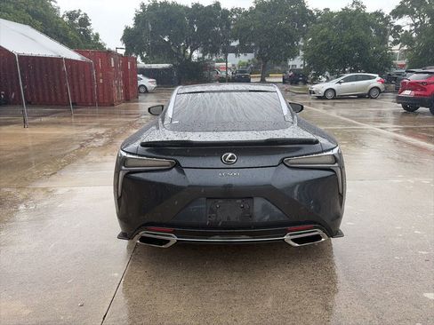 Used 2018 Lexus LC 500 Coupe image 3