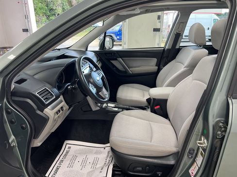Used 2018 Subaru Forester 2.5i Premium w/ All-Weather Package AWD/4WD image 14