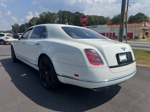 Used 2012 Bentley Mulsanne RWD image 3