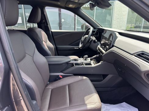 Used 2024 Lexus TX 350 FWD w/ Captains Chair Package image 10