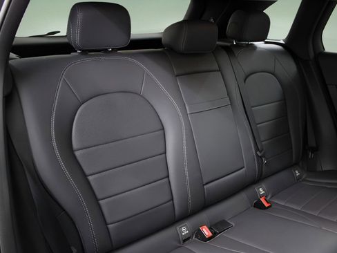 Used 2021 Mercedes-Benz GLC 300 image 22