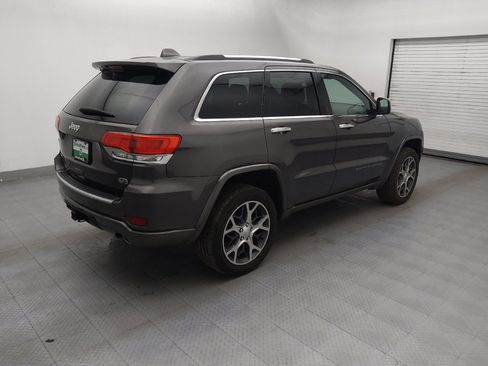 Used 2019 Jeep Grand Cherokee Overland AWD/4WD image 10