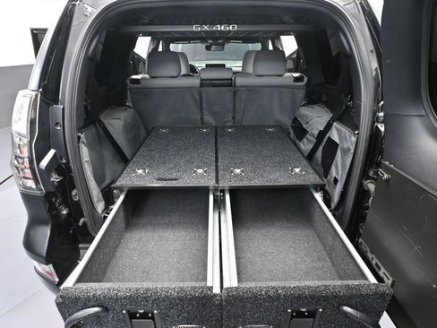 Used 2023 Lexus GX 460 w/ Black Line Special Edition AWD/4WD image 41
