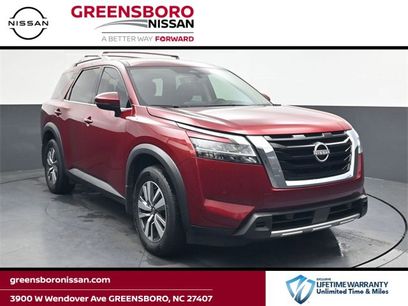 Used 2023 Nissan Pathfinder SL