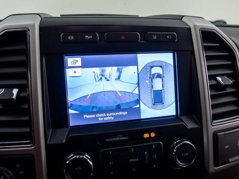 Used 2019 Ford F350 Lariat w/ Lariat Ultimate Package AWD/4WD image 26