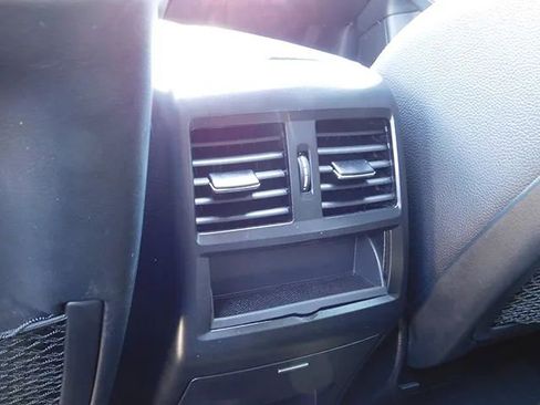 Used 2015 Mercedes-Benz ML 350 4MATIC image 15