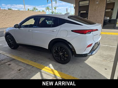 Certified 2025 Buick Envista Sport Touring w/ Convenience I Package image 6