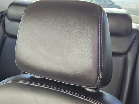 Used 2023 Chrysler 300 Touring L w/ Popular Equipment Group image 15