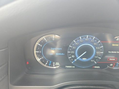 Used 2018 Cadillac Escalade Luxury image 38