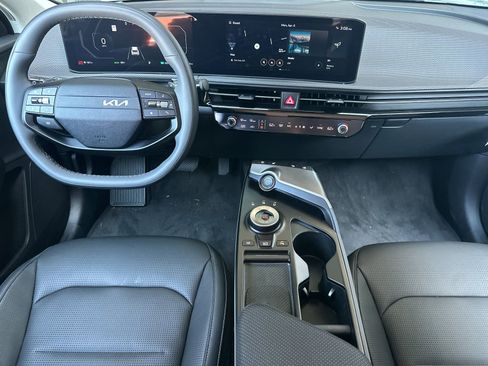 New 2025 Kia EV6 Wind image 13