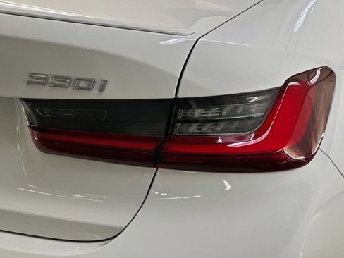 New 2026 BMW 330i Sedan w/ M Sport Package image 12