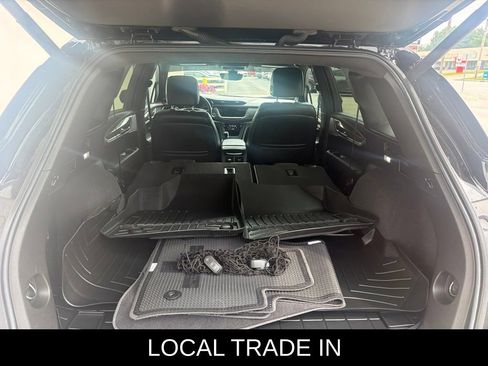 Used 2023 Cadillac XT5 Premium Luxury w/ Platinum Package AWD/4WD image 9