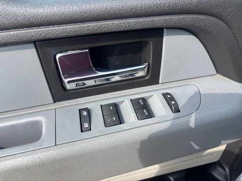 Used 2014 Ford F150 XLT w/ Equipment Group 302A Luxury AWD/4WD image 17