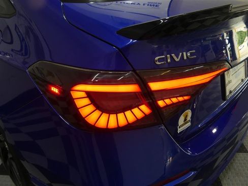 Used 2024 Honda Civic Si image 13