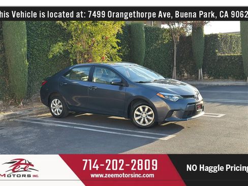 Used 2015 Toyota Corolla LE FWD image 2