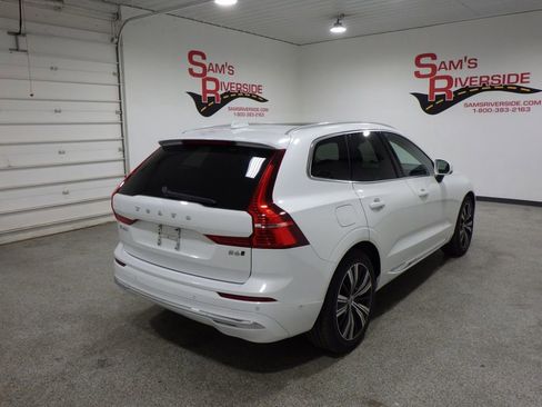 Used 2022 Volvo XC60 B6 Inscription w/ Advanced Package image 6