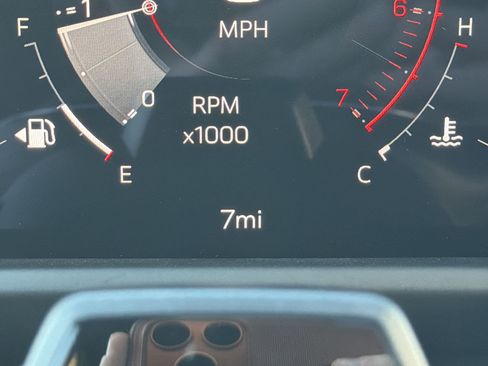 New 2026 GMC Acadia Denali Ultimate w/ LPO, Floor Liner Package image 12