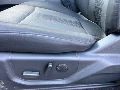 Used 2020 Ford F150 XLT w/ Equipment Group 302A Luxury AWD/4WD image 21
