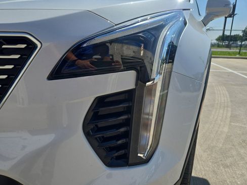 Used 2023 Cadillac XT4 Premium Luxury w/ Driver Assist Package FWD image 9