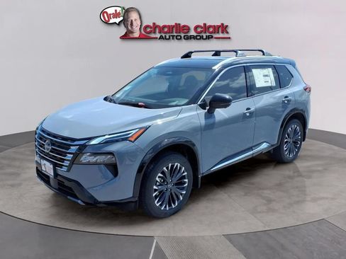 New 2026 Nissan Rogue Platinum w/ Platinum Premium Package AWD/4WD image 1