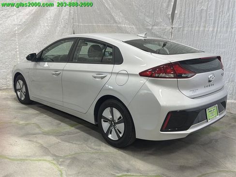 Used 2018 Hyundai Ioniq Blue FWD image 7