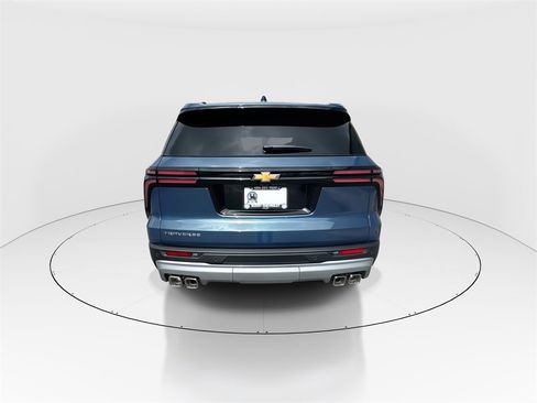 New 2026 Chevrolet Traverse LT image 7