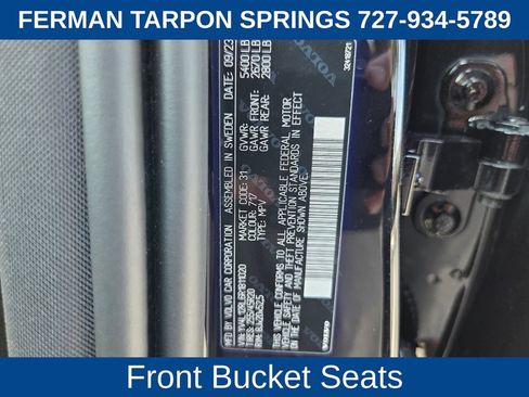 Certified 2024 Volvo XC60 B5 Plus w/ Protection Package Premier AWD/4WD image 23