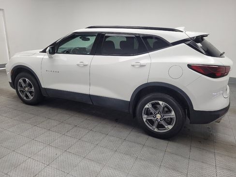 Used 2024 Chevrolet Blazer LT w/ Convenience Package FWD image 3