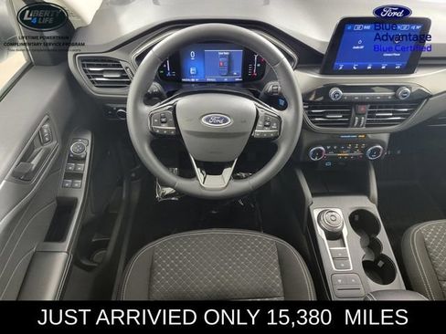 Used 2023 Ford Escape Active AWD/4WD image 25