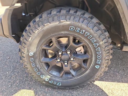 Used 2020 Jeep Wrangler Unlimited Sport image 18