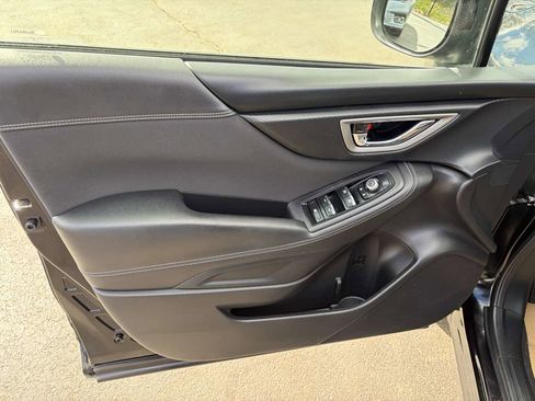 Used 2019 Subaru Forester Premium image 16