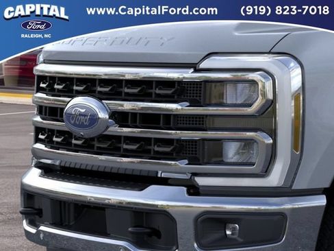 New 2026 Ford F250 King Ranch w/ Chrome Package AWD/4WD image 18