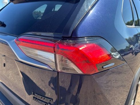 Used 2022 Toyota RAV4 Limited w/ Limited Grade Weather Package AWD/4WD image 11