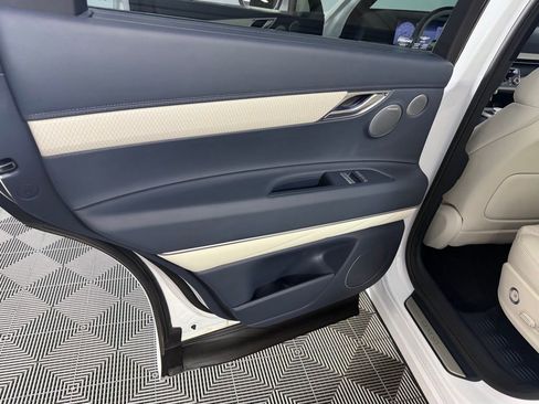 Used 2025 Genesis GV80 3.5T Prestige image 28