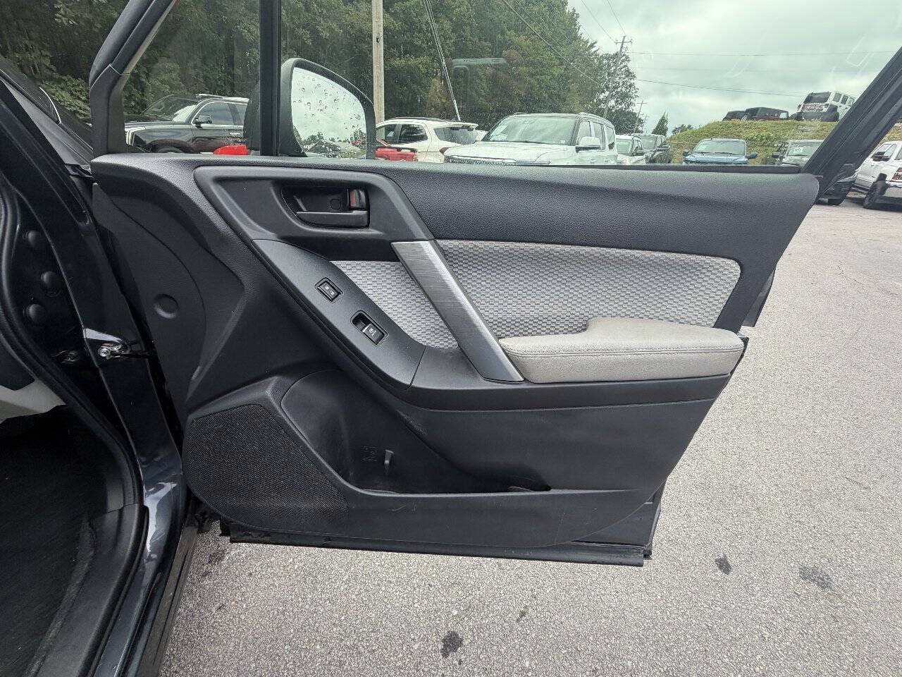 Used 2018 Subaru Forester 2.5i Premium AWD/4WD image 26