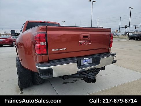 Used 2017 GMC Sierra 3500 4x4 Crew Cab w/ Sierra Convenience Package image 24