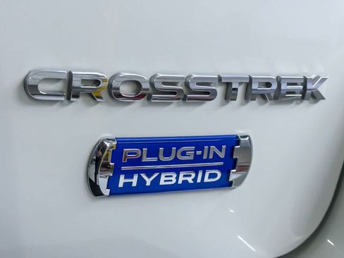 Used 2023 Subaru Crosstrek Hybrid w/ Moonroof Package w/Navigation image 28