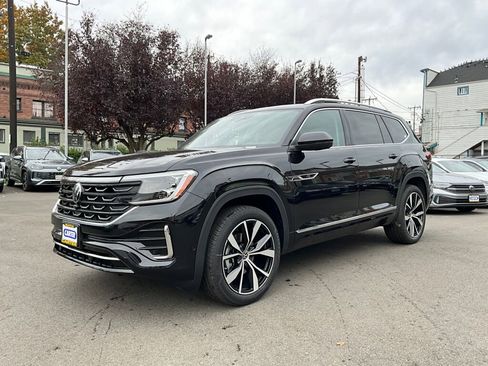 New 2026 Volkswagen Atlas SEL Premium R-Line image 5