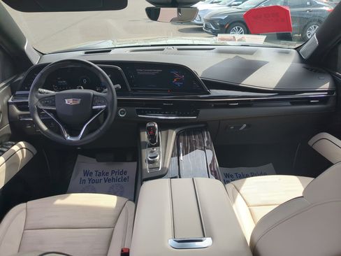 Certified 2021 Cadillac Escalade ESV Sport w/ Driver Assist Tech Package image 19