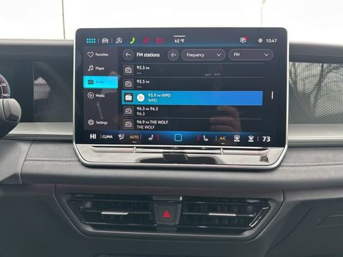 New 2026 Volkswagen Tiguan SE AWD/4WD image 16