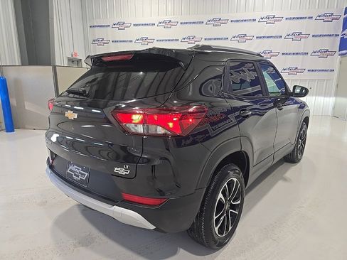 Used 2025 Chevrolet TrailBlazer LT image 8