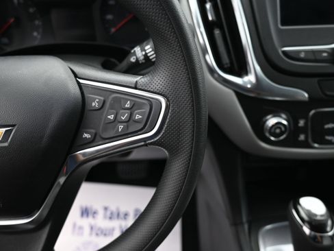 Used 2021 Chevrolet Equinox LS w/ LS Convenience Package FWD image 14