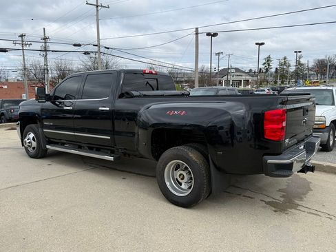 Used 2018 Chevrolet Silverado 3500 LTZ w/ Duramax Plus Package image 7