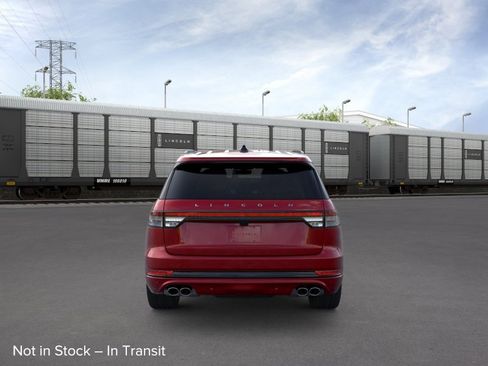 New 2026 Lincoln Aviator Reserve AWD/4WD image 5